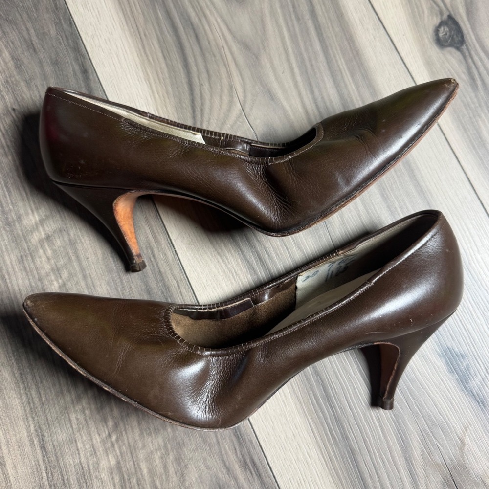 Vintage Customcraft Brown Leather Pointed Toe Pumps Heels Size 7W Cloud Insole